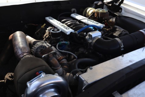 what-its-like-to-go-to-holleys-ls-fest-west-2019-05-07_17-48-54_588140