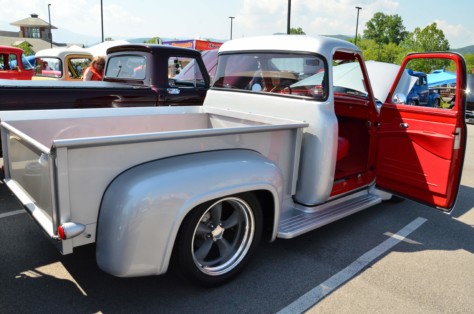 our-top-five-ford-trucks-from-the-f100-reunion-2019-06-03_00-25-43_723637