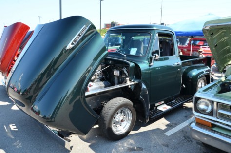 our-top-five-ford-trucks-from-the-f100-reunion-2019-06-03_00-33-08_630747