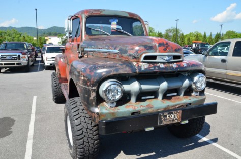 our-top-five-ford-trucks-from-the-f100-reunion-2019-06-03_00-45-45_040137