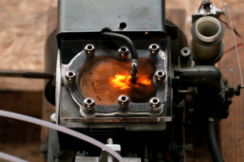 Running A Turbo With Nitro On The See Thru Engine - Will It Live?
