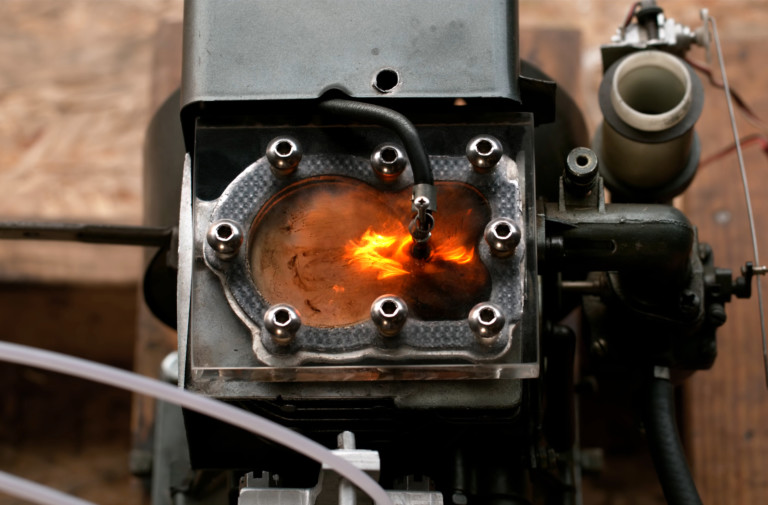 Running A Turbo With Nitro On The See Thru Engine - Will It Live?