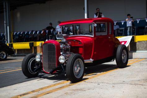 the-roar-of-lions-is-back-in-long-beach-2019-06-27_18-41-05_109787