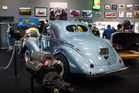 the-roar-of-lions-is-back-in-long-beach-2019-06-27_18-44-14_653941