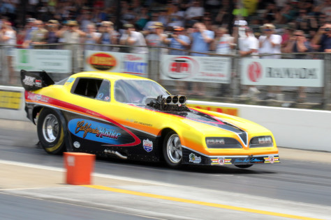 time-warp-nationals-the-2019-holley-national-hot-rod-reunion-2019-06-18_18-52-20_871971