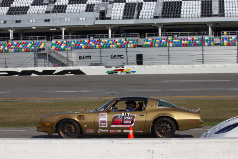 violetto-customs-1978-firebird-ws6-trans-am-restomod-takes-flight-2019-06-28_23-03-41_047449