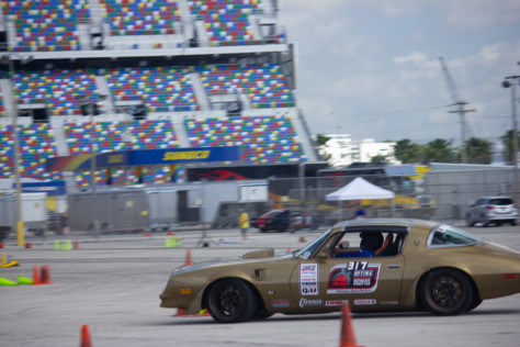 violetto-customs-1978-firebird-ws6-trans-am-restomod-takes-flight-2019-06-28_23-06-57_668522