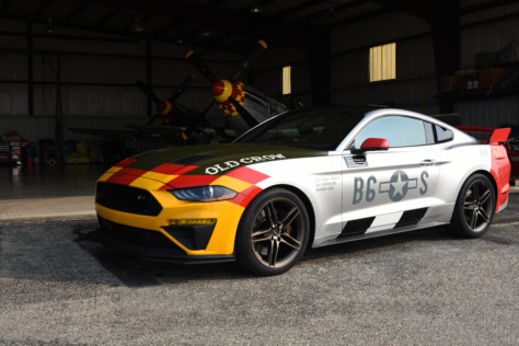 old-crow-mustang-unveiled-for-2019-eaa-aviation-auction-2019-07-16_16-48-37_587991