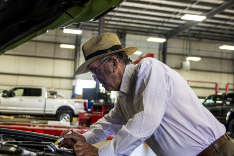 old-crow-mustang-unveiled-for-2019-eaa-aviation-auction-2019-07-16_16-50-26_569080