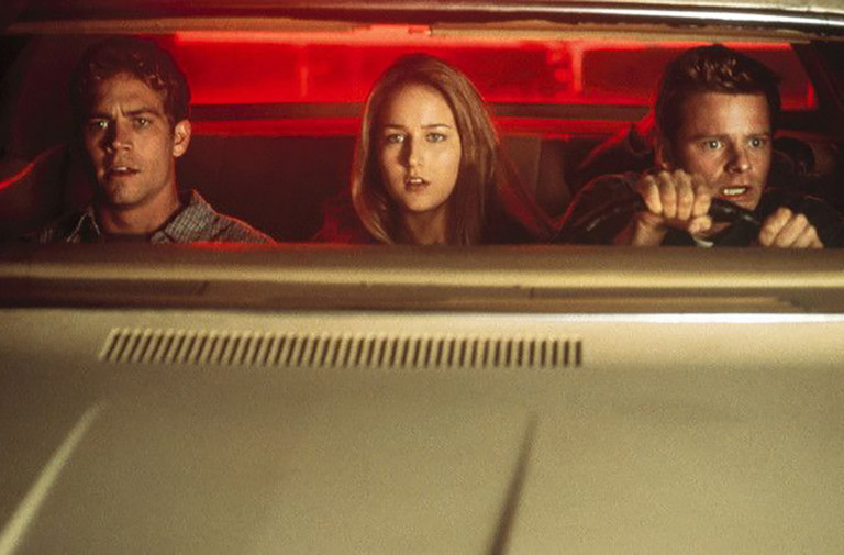 Rob's Car Movie Review: Joy Ride (2001)