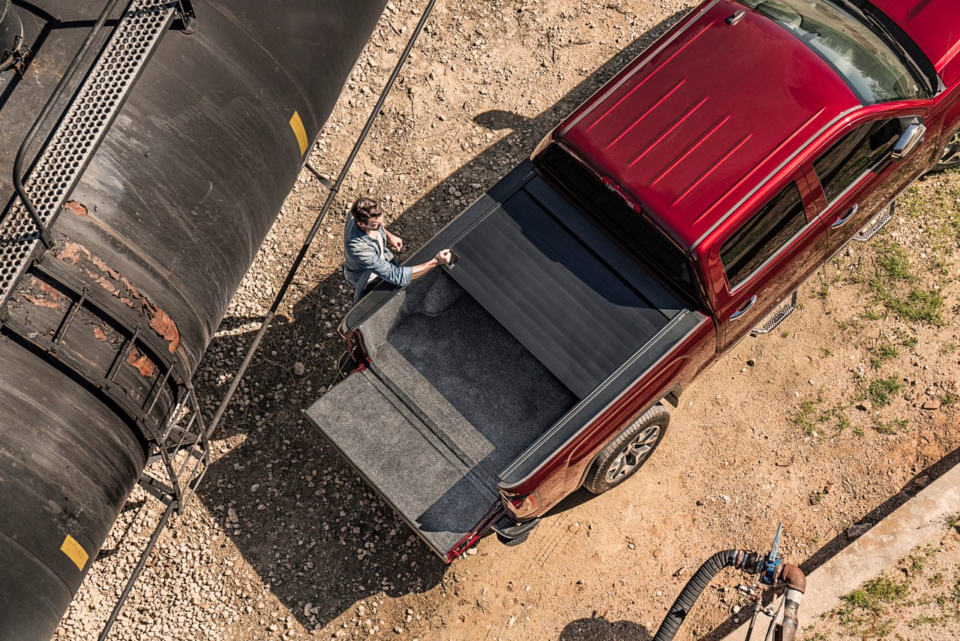 tonneau cover