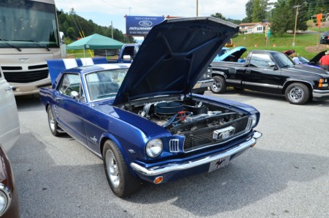 bbq-festival-car-show-brings-out-cool-fords-in-carolina-2019-08-15_02-34-40_382973