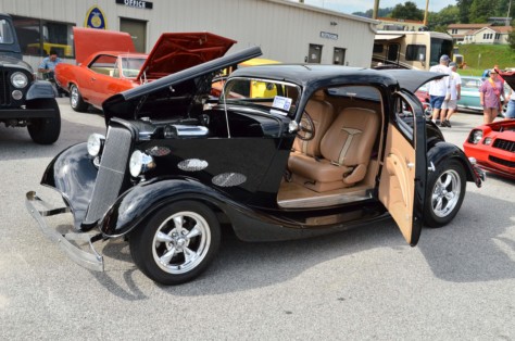 bbq-festival-car-show-brings-out-cool-fords-in-carolina-2019-08-15_02-41-40_386074