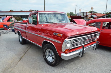 bbq-festival-car-show-brings-out-cool-fords-in-carolina-2019-08-15_02-43-05_067591