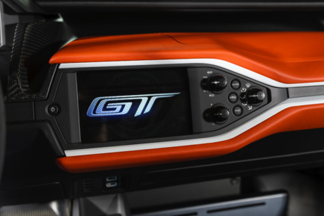 driving-a-647hp-ford-gt-on-woodward-avenue-is-a-real-dream-cruise-2019-08-27_00-46-28_114012