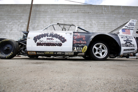 larger-than-life-la-times-podcast-on-a-street-racing-legend-2019-08-05_22-33-18_574661
