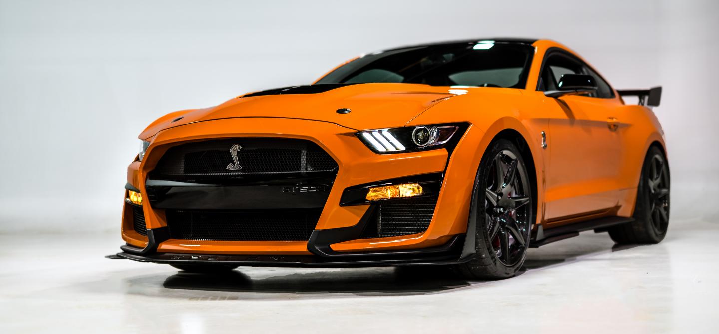 2020 Ford Shelby GT500 Does 0-100-0 in 10.6 Seconds 