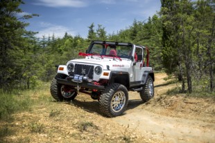 SEMA Helps Automotive Students In Build A Vehicle Program