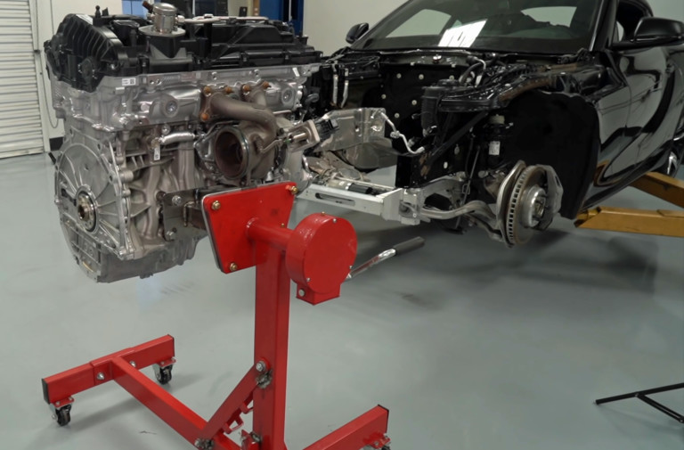 Tearing Down The New 2020 Supra B58 Inline-Six Cylinder Engine