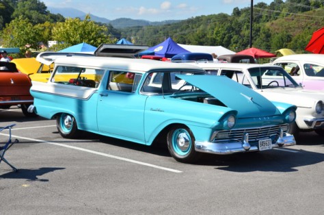 cool-fords-from-the-shades-of-the-past-hot-rod-round-up-2019-09-15_16-54-09_164022