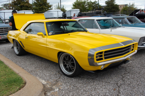 goodguys-hall-of-fame-road-tour-visits-the-home-of-the-blues-2019-09-30_15-08-52_936378