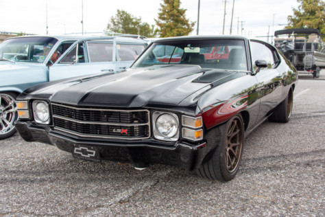 goodguys-hall-of-fame-road-tour-visits-the-home-of-the-blues-2019-09-30_15-10-30_809403