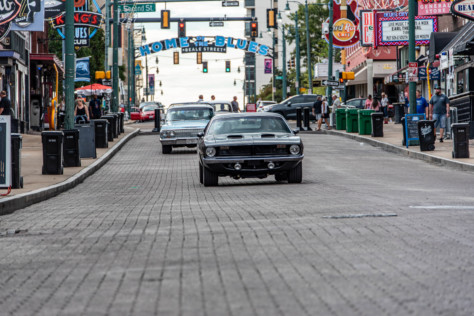 goodguys-hall-of-fame-road-tour-visits-the-home-of-the-blues-2019-09-30_15-11-38_030484