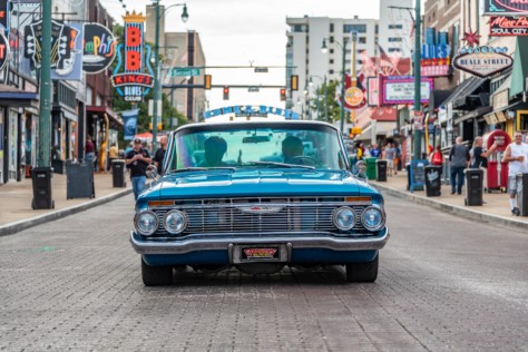 goodguys-hall-of-fame-road-tour-visits-the-home-of-the-blues-2019-09-30_15-13-20_560826