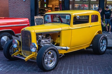 goodguys-hall-of-fame-road-tour-visits-the-home-of-the-blues-2019-09-30_15-19-36_434691