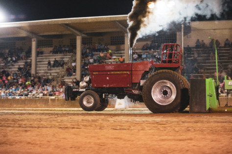 illinois-tractor-pulling-association-invades-semo-district-fair-2019-2019-09-23_20-07-35_784134