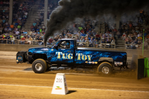 illinois-tractor-pulling-association-invades-semo-district-fair-2019-2019-09-23_20-09-43_263408