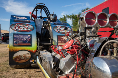 illinois-tractor-pulling-association-invades-semo-district-fair-2019-2019-09-23_21-17-18_520010