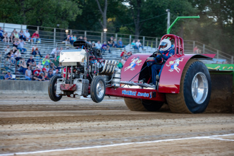 illinois-tractor-pulling-association-invades-semo-district-fair-2019-2019-09-23_21-19-36_455365