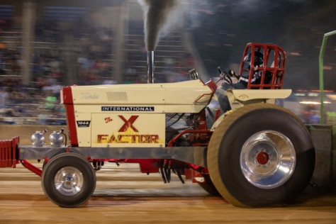 illinois-tractor-pulling-association-invades-semo-district-fair-2019-2019-09-23_21-23-32_286967