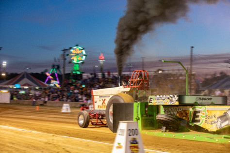illinois-tractor-pulling-association-invades-semo-district-fair-2019-2019-09-23_21-24-05_653267