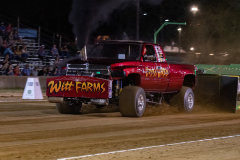 illinois-tractor-pulling-association-invades-semo-district-fair-2019-2019-09-23_21-29-34_184011
