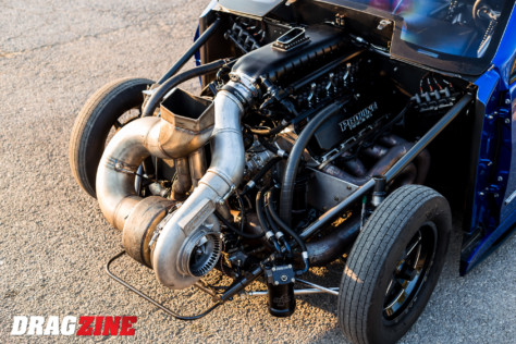 larry-larsons-cadillac-takes-stock-appearing-to-a-whole-new-level-2019-09-24_22-50-55_209294
