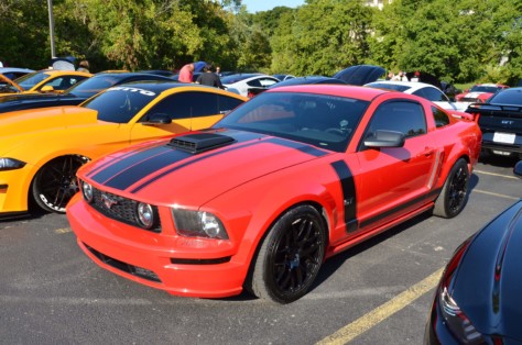 mustangs-outrun-hurricane-dorian-and-head-to-the-mountains-2019-09-15_21-43-34_793148