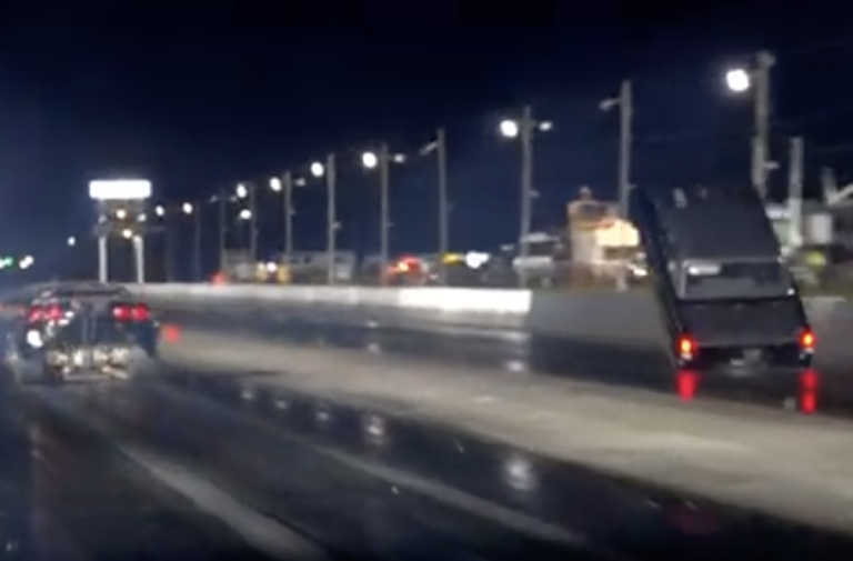 Video: Outlaw 10.5 Racer Steve Woolley's High-Flying Acrobatics