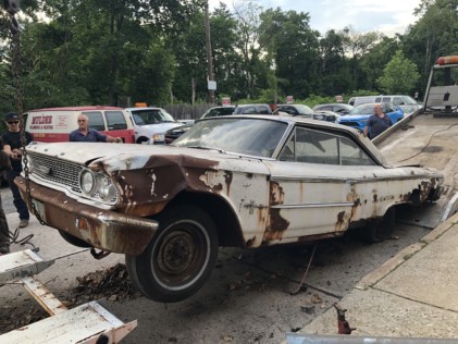 back-to-its-roots-the-dockery-ford-lightweight-galaxie-2019-10-08_17-26-23_190399