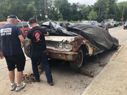back-to-its-roots-the-dockery-ford-lightweight-galaxie-2019-10-08_17-29-04_040228