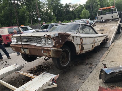 back-to-its-roots-the-dockery-ford-lightweight-galaxie-2019-10-08_17-29-46_015267