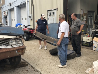 back-to-its-roots-the-dockery-ford-lightweight-galaxie-2019-10-08_17-30-21_592891
