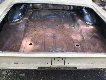 back-to-its-roots-the-dockery-ford-lightweight-galaxie-2019-10-08_18-09-43_901302