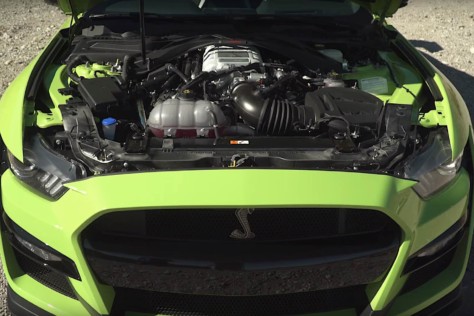 behind-the-drivers-seat-of-the-2020-shelby-gt500-with-americanmuscle-2019-10-30_02-47-26_894344
