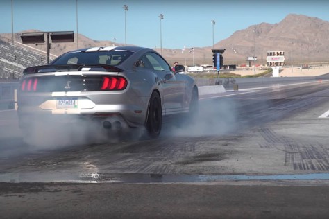 behind-the-drivers-seat-of-the-2020-shelby-gt500-with-americanmuscle-2019-10-30_02-47-38_541289