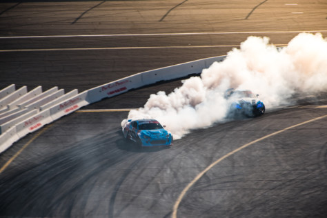 denofa-gittin-jr-and-pawlak-wrap-2019-formula-drift-season-at-irw-2019-10-23_17-21-27_355158