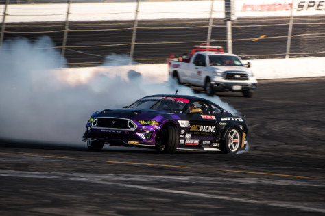 denofa-gittin-jr-and-pawlak-wrap-2019-formula-drift-season-at-irw-2019-10-23_17-25-14_368716