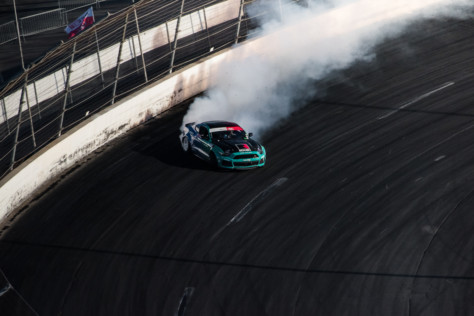 denofa-gittin-jr-and-pawlak-wrap-2019-formula-drift-season-at-irw-2019-10-23_17-25-35_449952