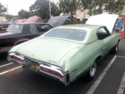 fall-flashback-opgi-2019-buick-olds-pontiac-cadillac-car-show-2019-10-18_18-47-33_847735